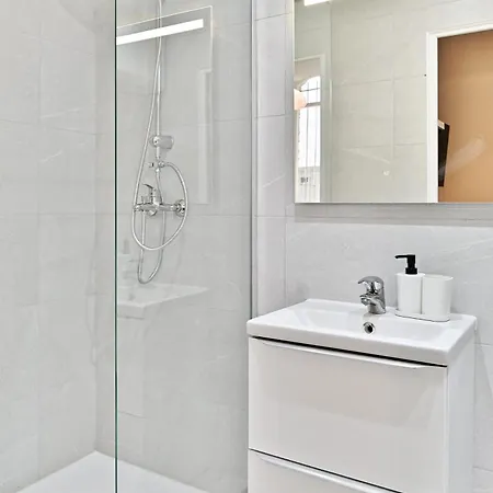 Apartmán Cozy Air-conditioned For Comfort & Quiet *