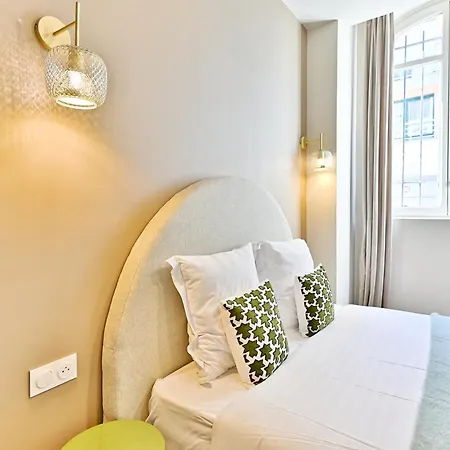 Cozy Air-conditioned For Comfort & Quiet