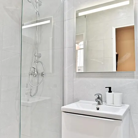 Cozy Air-conditioned For Comfort & Quiet Apartment Le Pre-Saint-Gervais